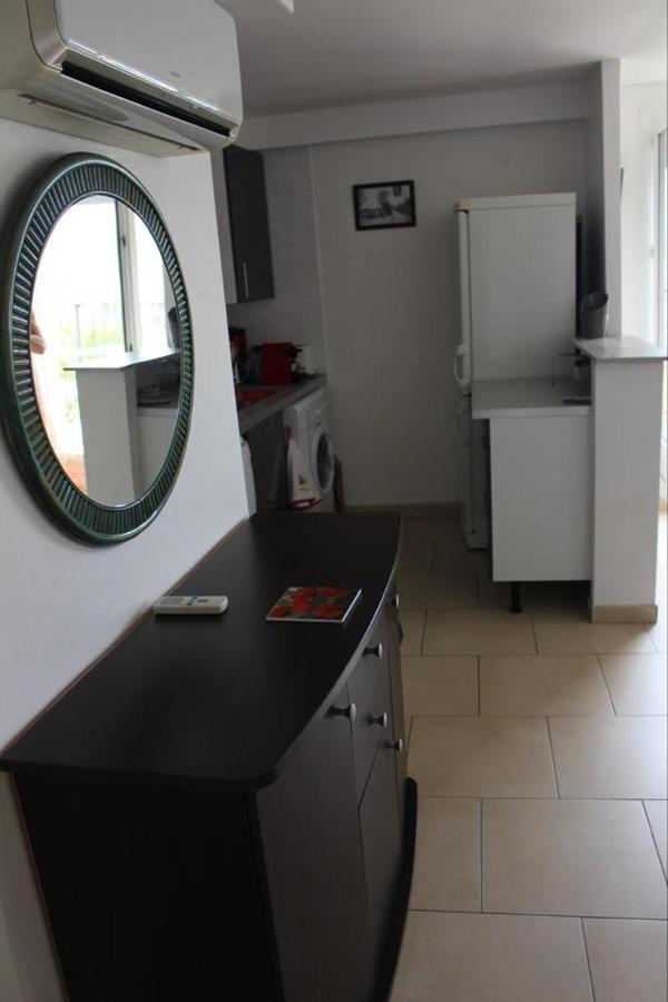 شقة T2 Coquet Le Lavandou Plein Centre Vue Mer Exceptionnelle. المظهر الخارجي الصورة